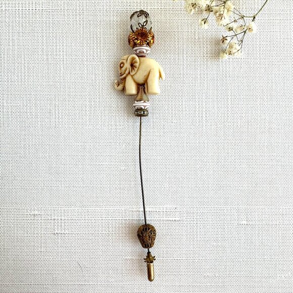 Carved Bone Elephant Hat Pin Amber Rhinestone Accent - Picture 1 of 15